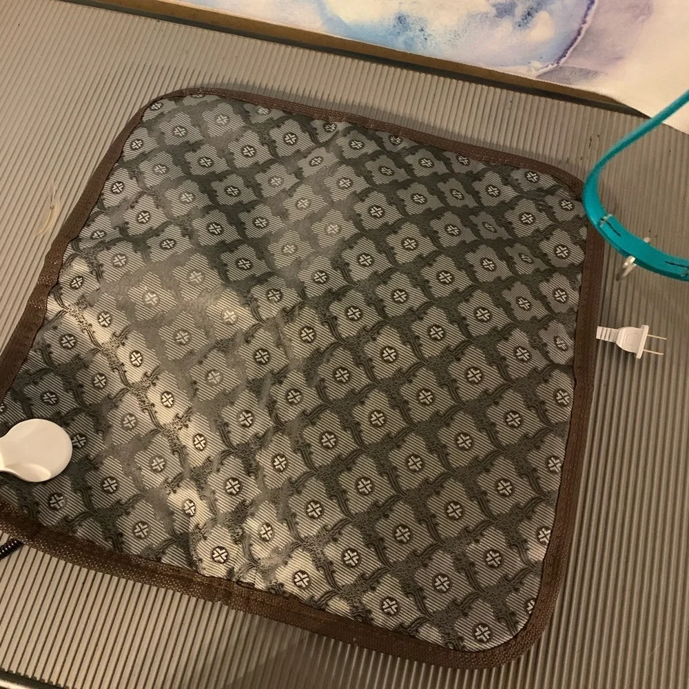 Small dog heating mat